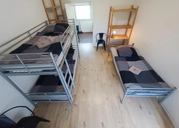 شقة Granseehostel 3*