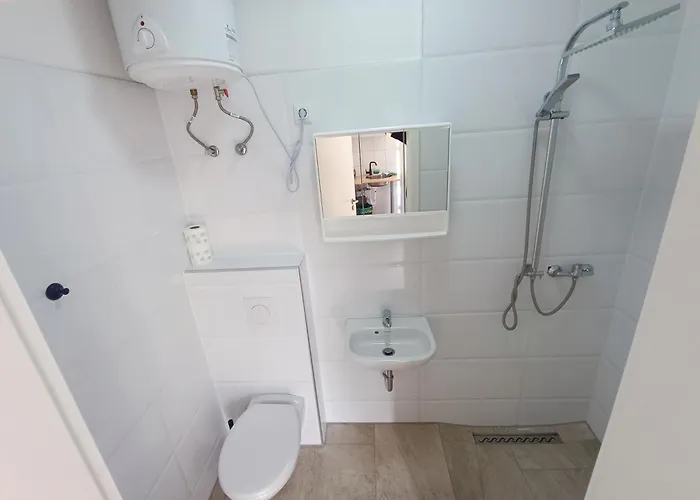 شقة Granseehostel 3*